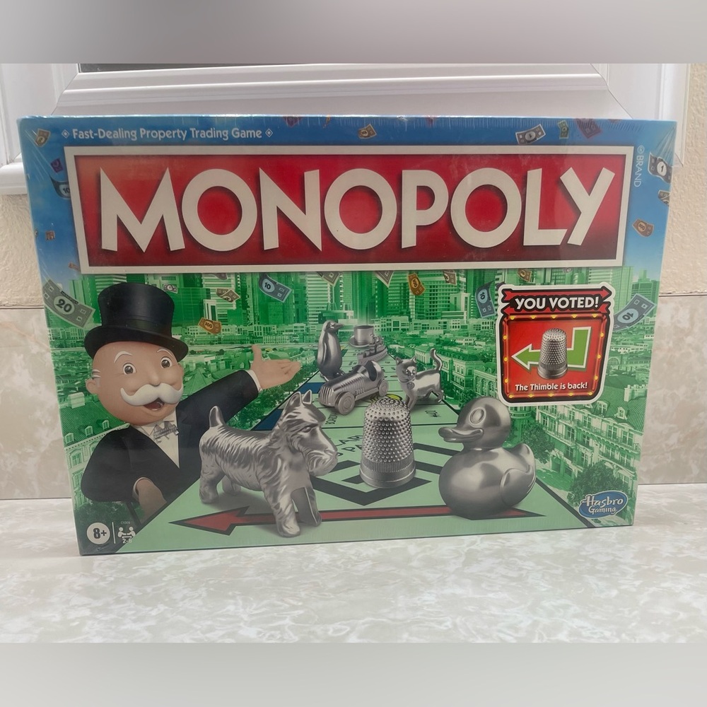 New Sealed Box Original Monopoly Game Classic Edition Family Board Game 2021